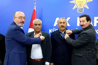 60 Köylü AK Parti'ye Katıldı