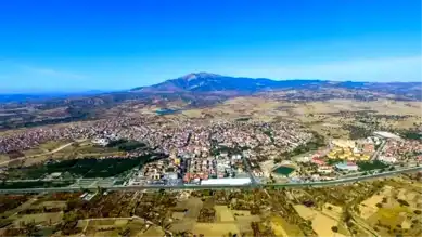 Gediz'in Nüfusu 675 Kişi Azaldı