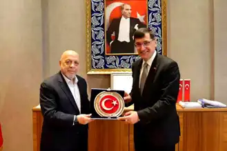 Kütahya Belediye Başkanı Kahveci, Hak-İş Lideri Arslan'ı Ağırladı