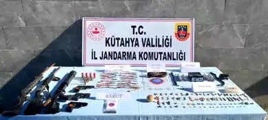 Kütahya'da Tarihi Eser ve Patlayıcı Baskını!