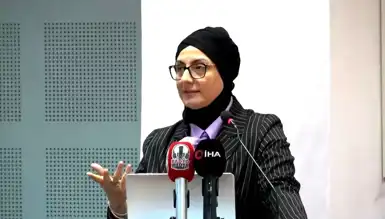 İletişim Zirvesi'nde Karizmatik Liderlik