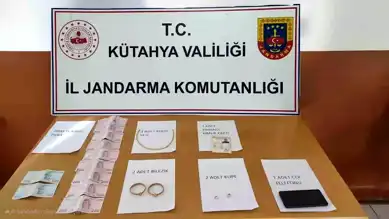Sahte Jandarma, 400 Bin TL'lik Altınlarla Yakalandı