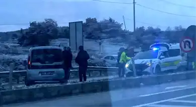 Tavşanlı'da Trafik Kazası: 2 Yaralı