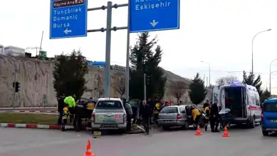 Tavşanlı'da 4 Yaralı Trafik Kazası