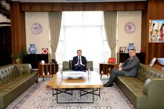 Vali Işın, Rektör Kızıltoprak ile Eğitim ve Projeler Üzerine Görüştü