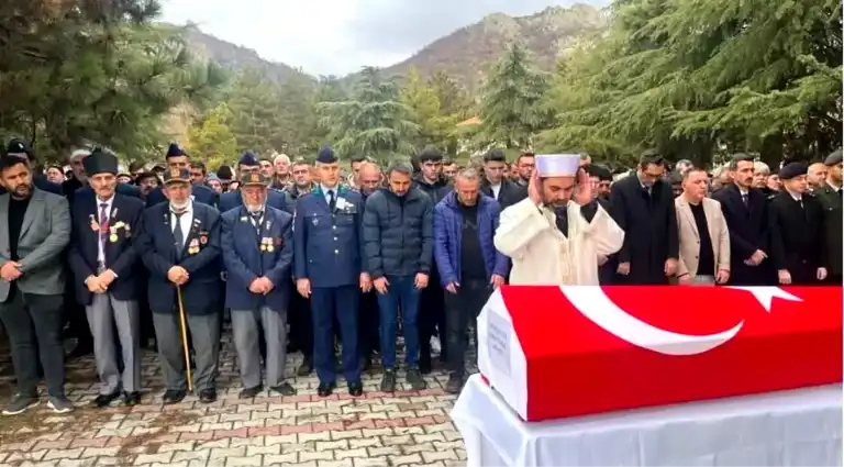 Kıbrıs Gazi Kul, Veda Edildi