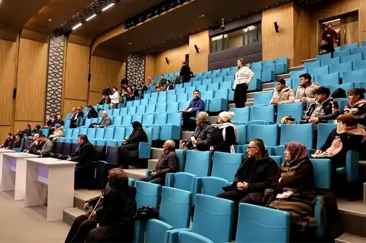 Kütahya Belediyesi Halk Günleri Devam Ediyor