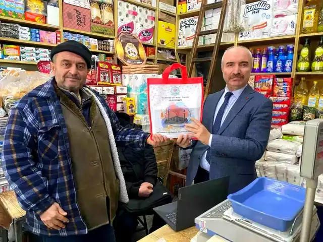 Gediz Müftüsü'nden Esnafa Ramazan Ziyareti
