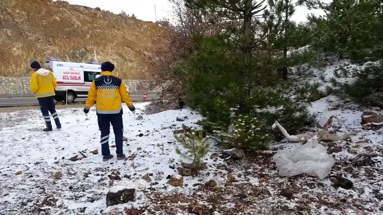 Tavşanlı'da Ceset İhbarı Yanlış Alarm Çıktı: Manken Bulundu!